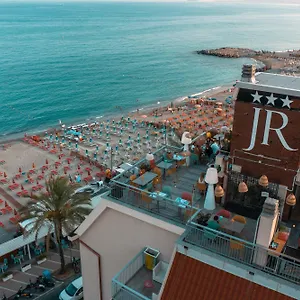 Jolly Roger 3* Pietra Ligure